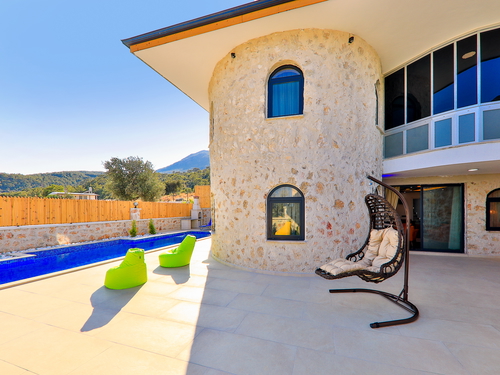  gece  -  Kasım
  | Seydikemer Karadere’de Hamamlı, Saunalı Lüks Villa